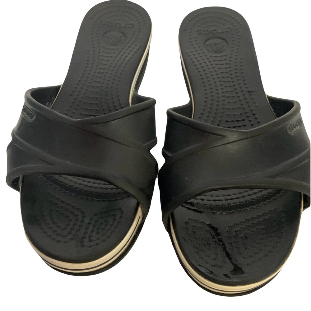 CROCS Kadee Women’s Crocband Black Slide Open Toe White Stripe Sandals Size 9